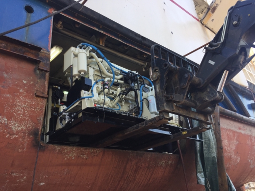 Embarquement de 2 GE CUMMINS QSM 11 Insula Oya II Septembre 2017